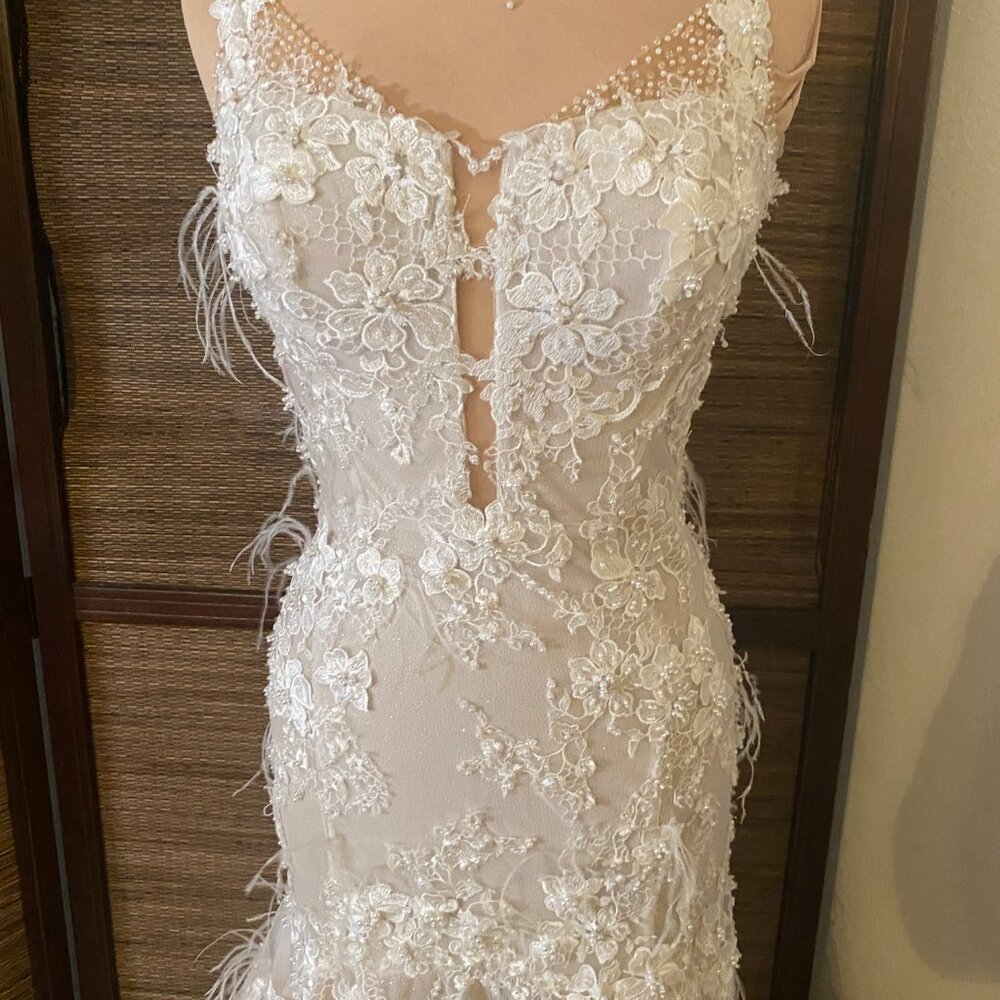 ZAVANA COUTURE. SOLD❤️ - Picture 6 of 10